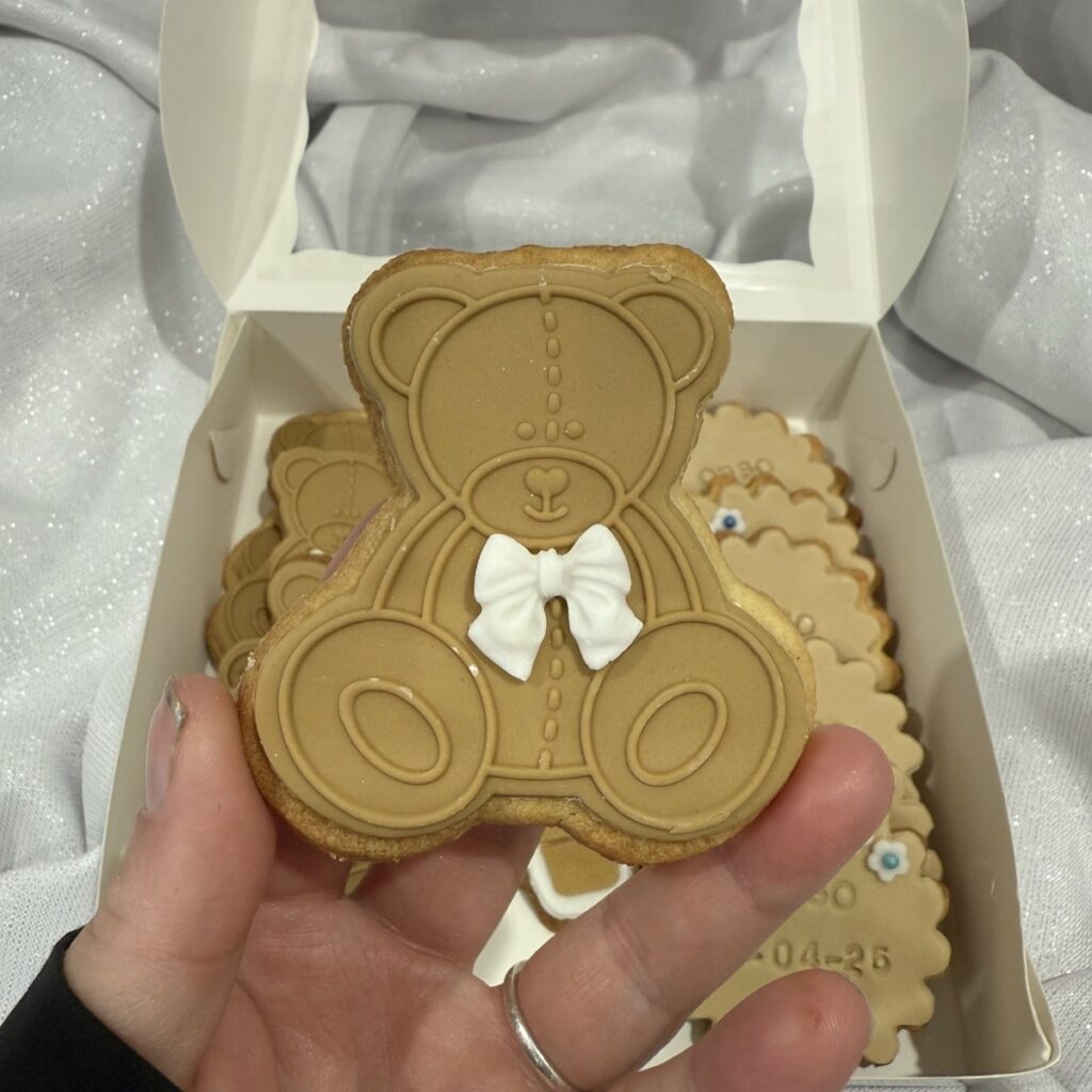 mocake83-gender-reveal14