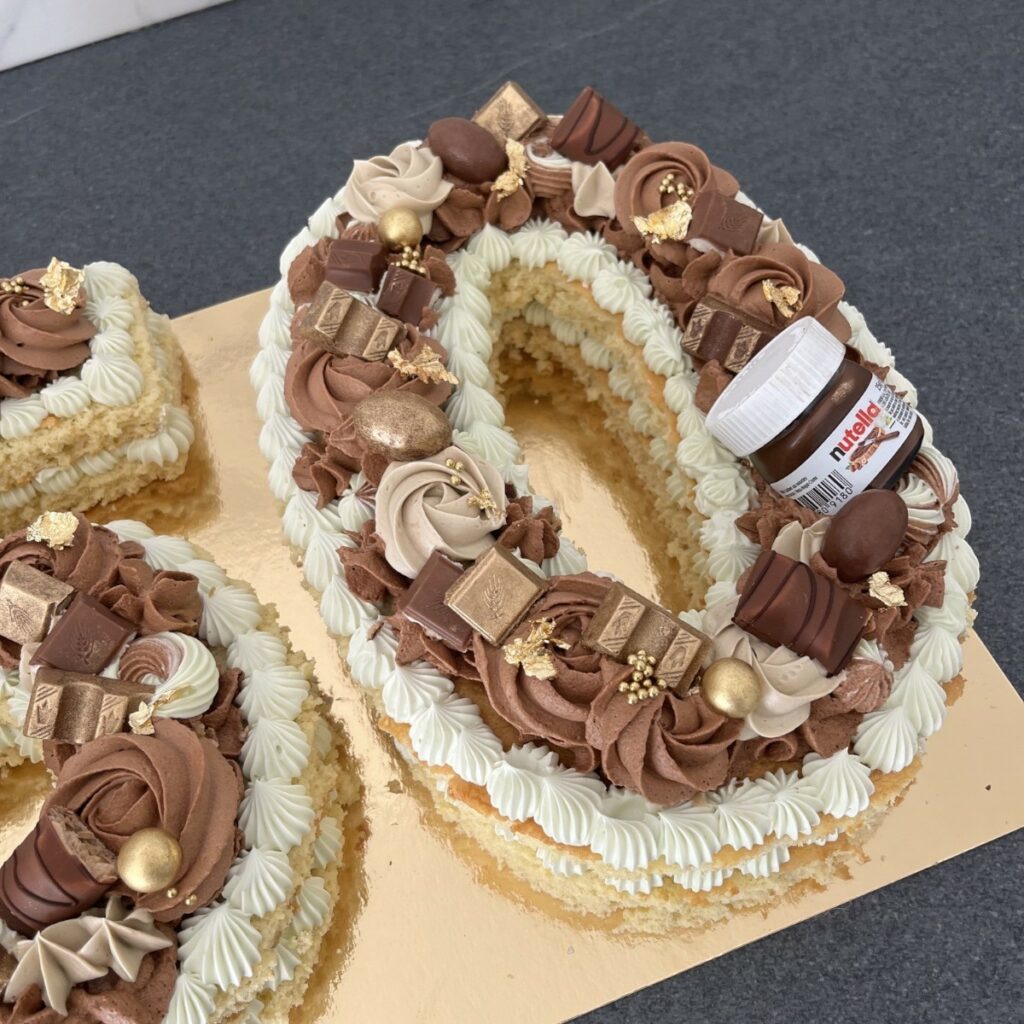 mocake83-number-letter-cake13